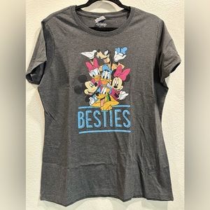 Womans Mickey Group Besties T-Shirt Size Large